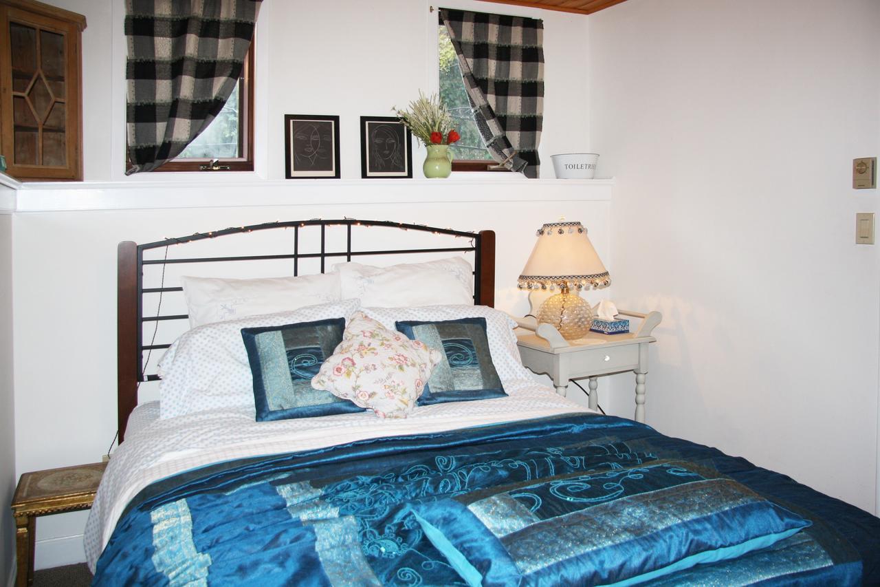 2 Moon Cottage Niagara-on-the-Lake Exterior foto